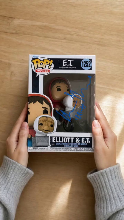 Henry Thomas Funko POP! Signed E.T. Autograph Elliot COA